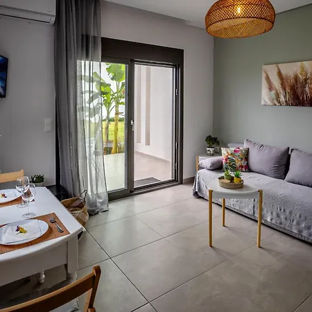 Azzure Heaven Apartment Loutra Elevtheron