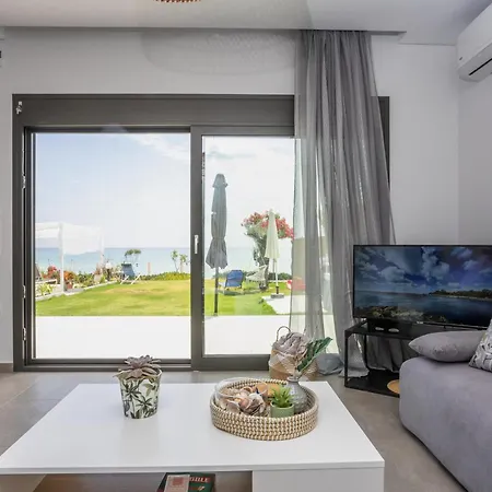 Azzure Heaven * Loutra Elevtheron