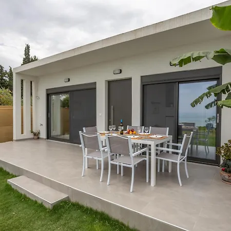 Azzure Heaven * Lutrá Eleftherón