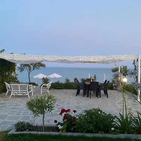 Azzure Heaven Apartament Loutra Elevtheron