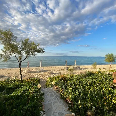 Azzure Heaven Loutra Elevtheron