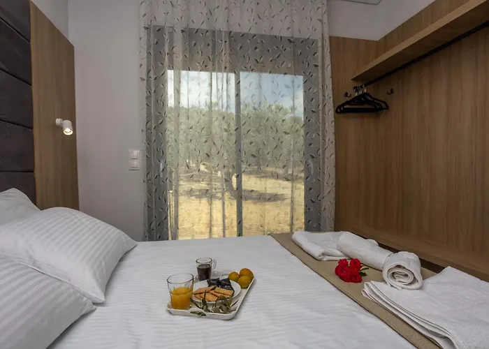 Azzure Heaven Loutra Elevtheron