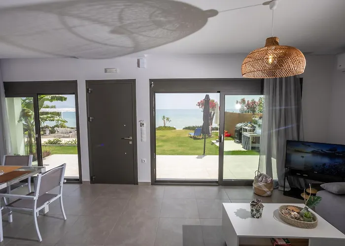 Azzure Heaven Loutra Elevtheron