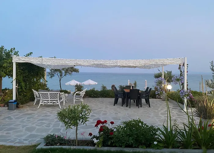 Azzure Heaven Appartement Loutra Elevtheron